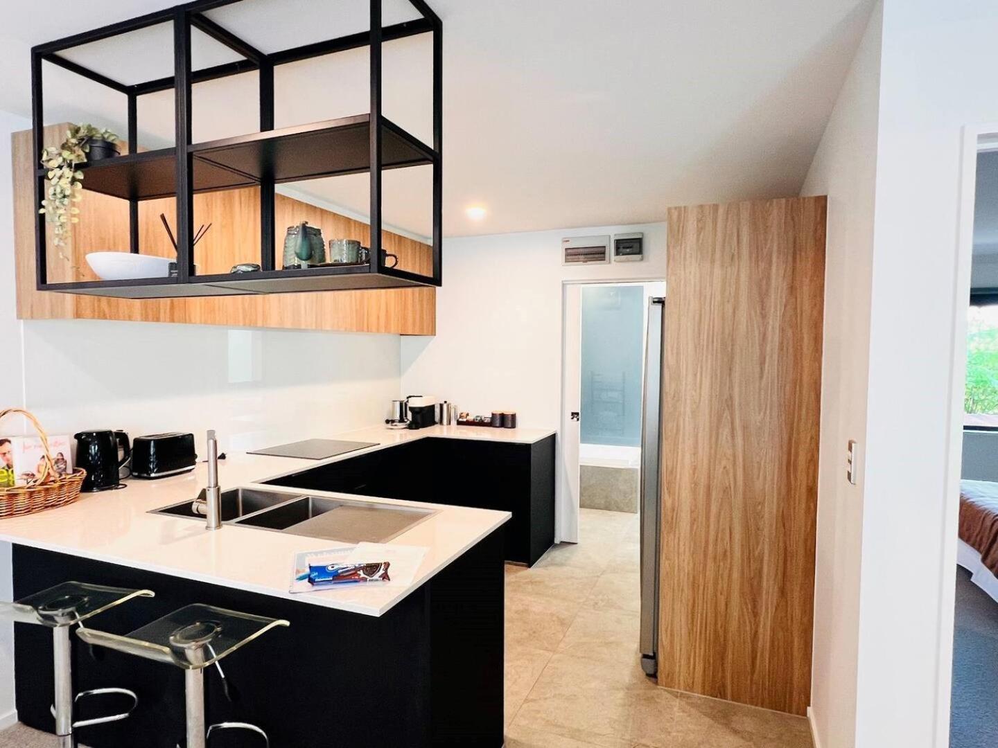 Chester St East - Christchurch Holiday Homes Bagian luar foto